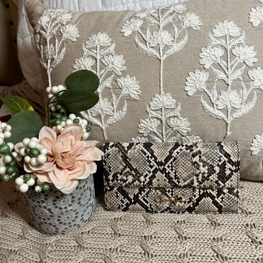 Jessica Simpson Snakeskin Pattern Clutch Wallet